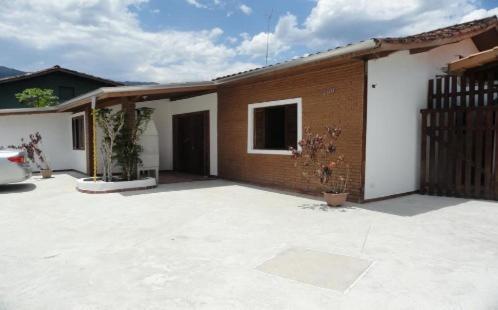 Pousada Edson Caraguatatuba Exterior photo